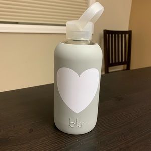 bkr 500mL glass water bottle